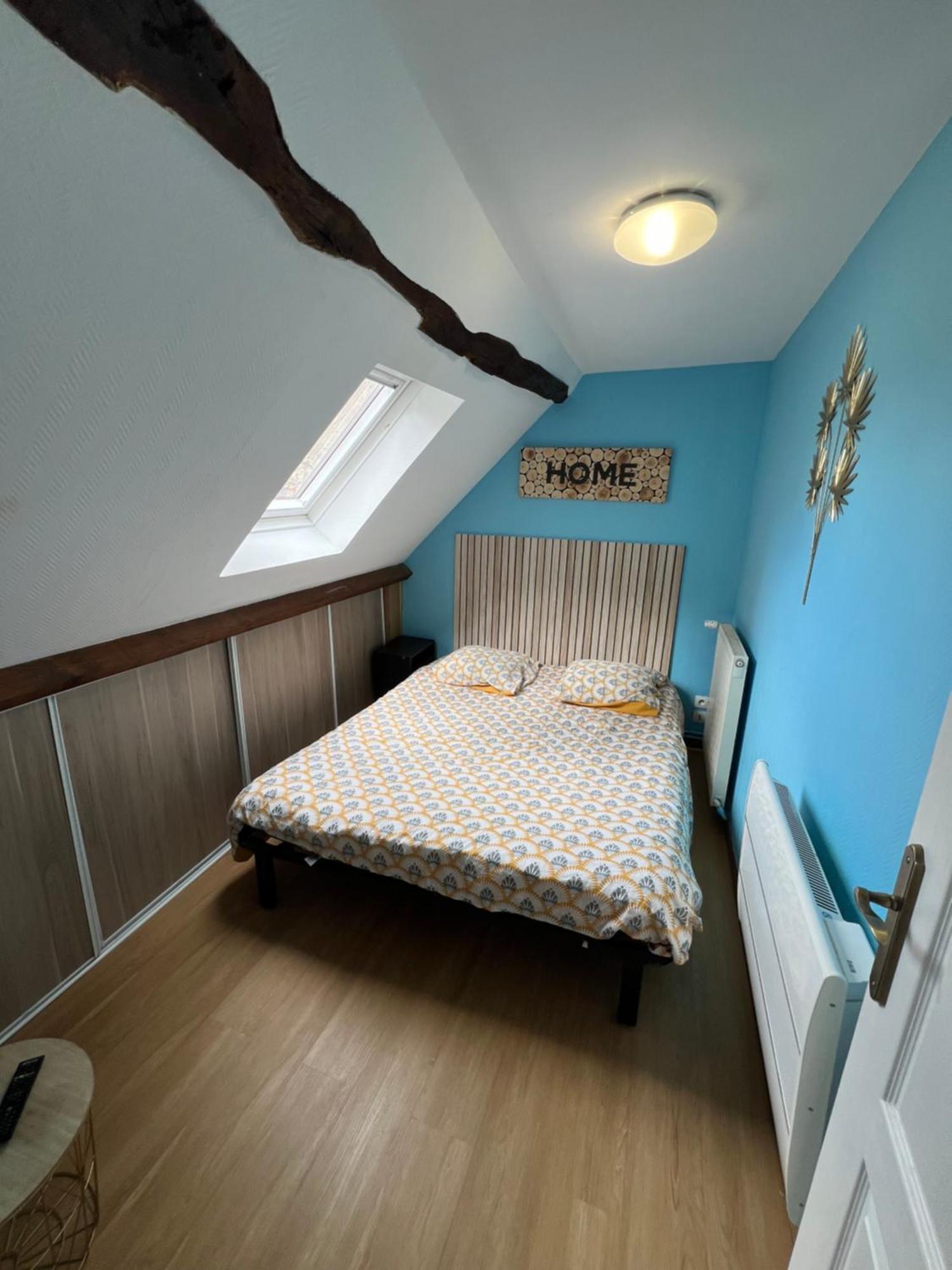 Apartamento Petit F2 Fonctionnel Plein Centre Et Proche Gare Bourges Exterior foto
